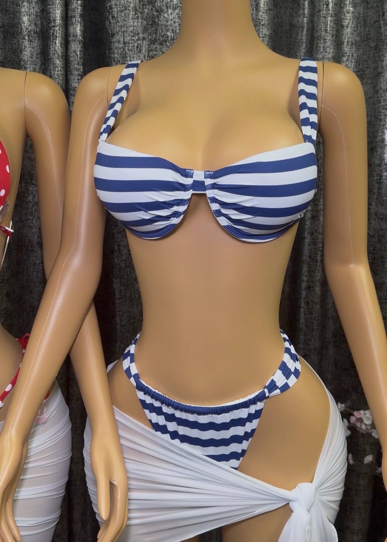 St Tropez Kini