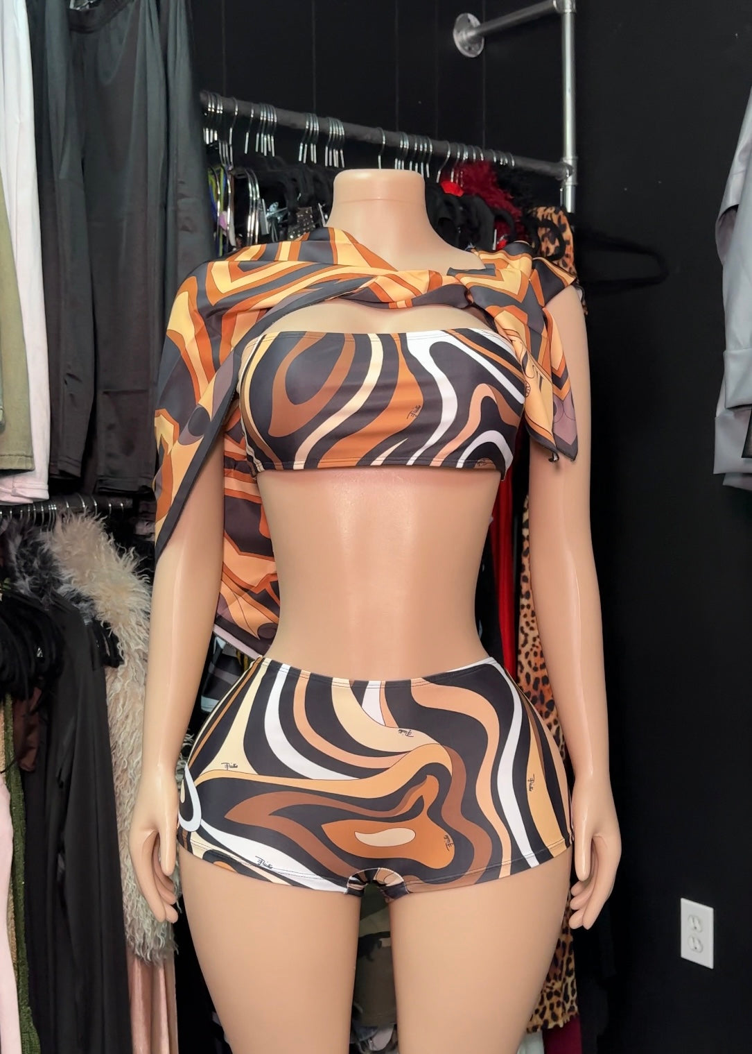 Mocha Mami Kini